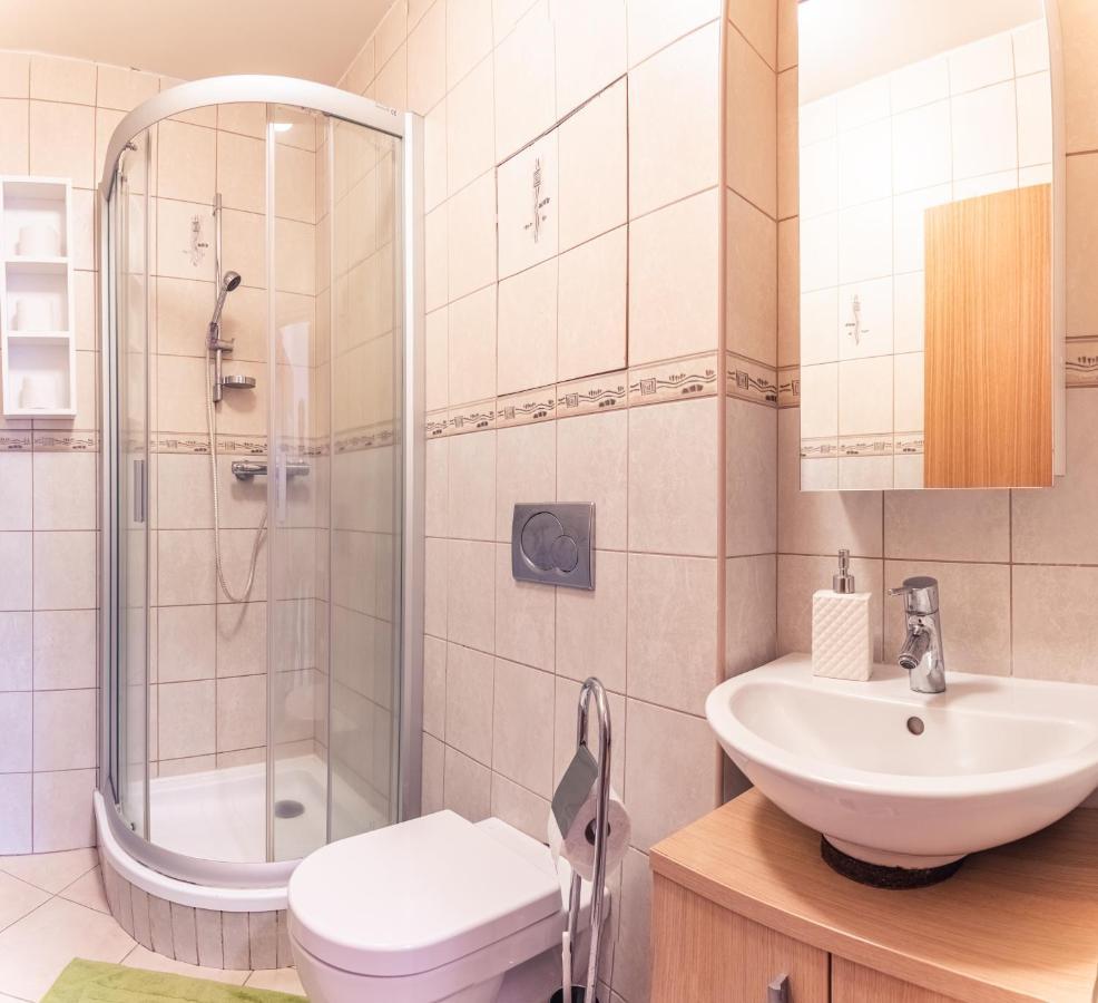 Tatrystay Julia Apartments Tatrzańska Łomnica Zewnętrze zdjęcie