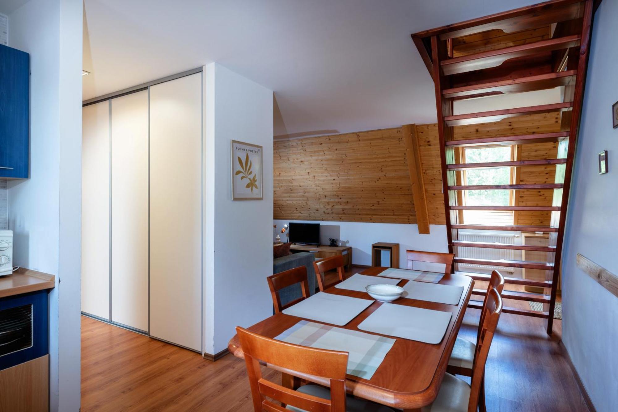Tatrystay Julia Apartments Tatrzańska Łomnica Zewnętrze zdjęcie